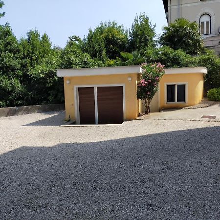 Apartments Ivna Bilek Опатия Екстериор снимка